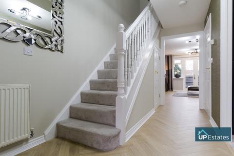 6 Aster Walk, Nuneaton, CV10 7SP