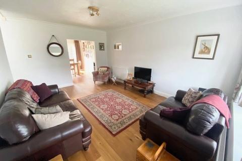 25 Gresham Way, Frimley Green, Camberley, GU16 6LZ
