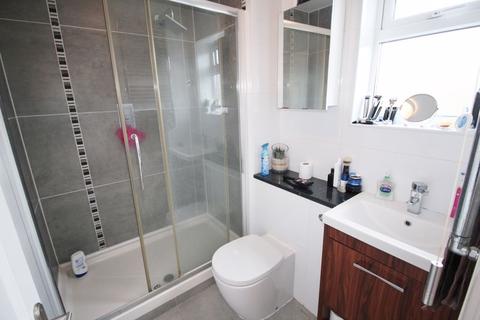 7 Giles Close, Hedge End, Southampton, SO30 2TH