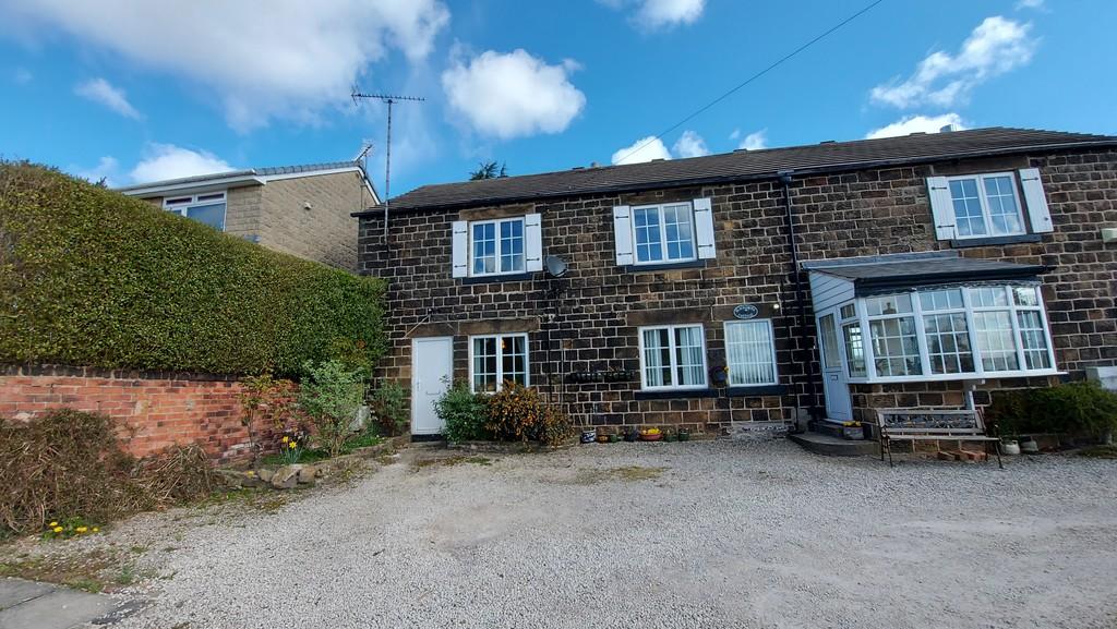 High Lane, Ridgeway, Sheffield 2 bed cottage £675 pcm (£156 pw)