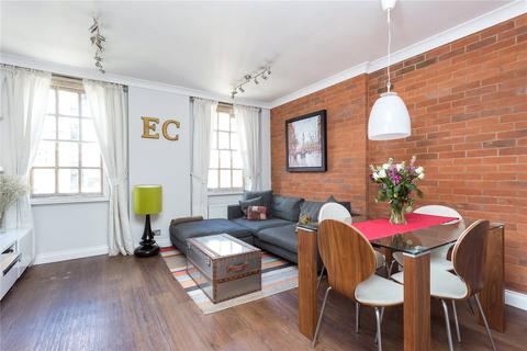 Flat 3, Radcliffe Building Bourne Estate, London, EC1N 7SN