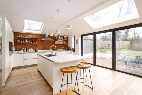 60 Waverley Road, Oxshott, Leatherhead, KT22 0RZ