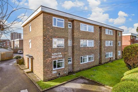 2 bedroom ground floor flat for sale, Rowlands Road, Worthing, West Sussex