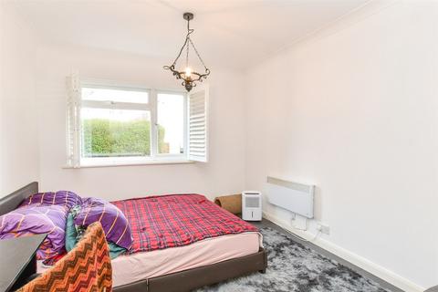 2 bedroom ground floor flat for sale, Rowlands Road, Worthing, West Sussex