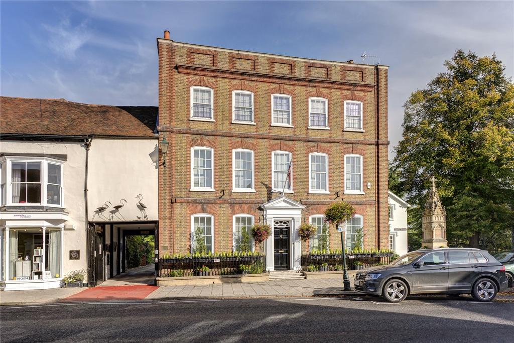 Hart Street, HenleyonThames, Oxfordshire, RG9 6 bed detached house £5,500,000