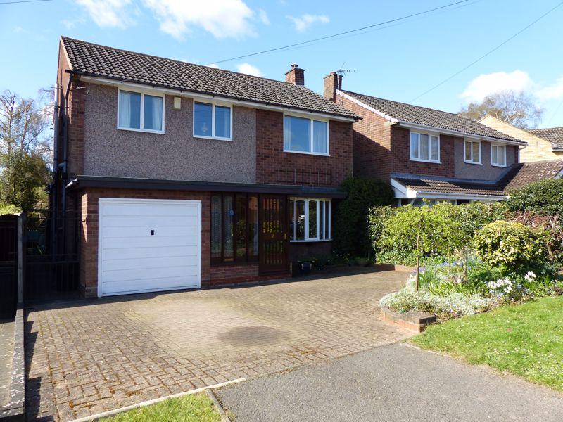 Heath Croft Road, Four Oaks, Sutton Coldfield, B75 6RA 3 bed detached