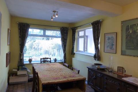 8 Heath Croft Road, Sutton Coldfield, B75 6RA