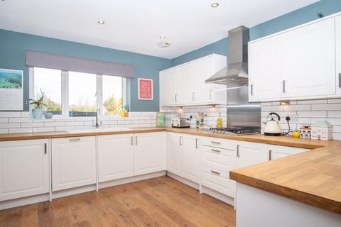 109 Fennel Road, Portishead, Bristol, BS20 7AR