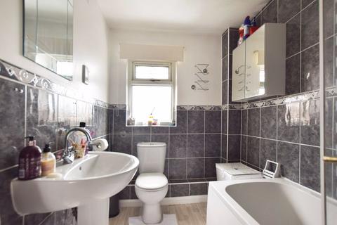 17 Atterbury Close, Widnes, WA8 4GF