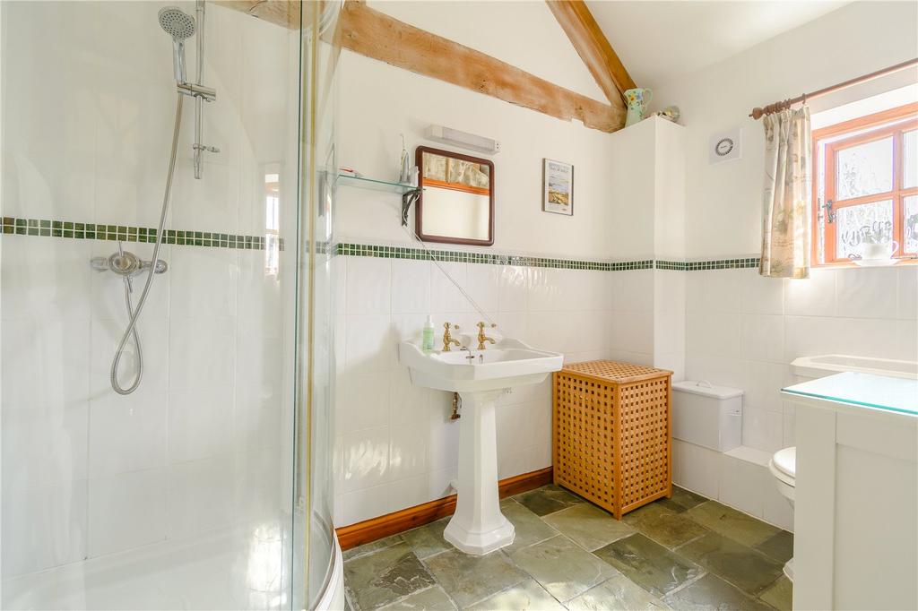 En-Suite Shower