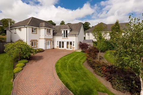 5 bedroom detached house for sale, 51 Jubilee Park, Peebles, EH45 9BF