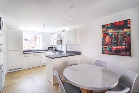 2 Bartlett View, Hockley, SS5 4FX