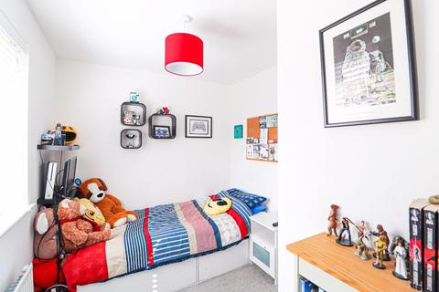 2 Bartlett View, Hockley, SS5 4FX