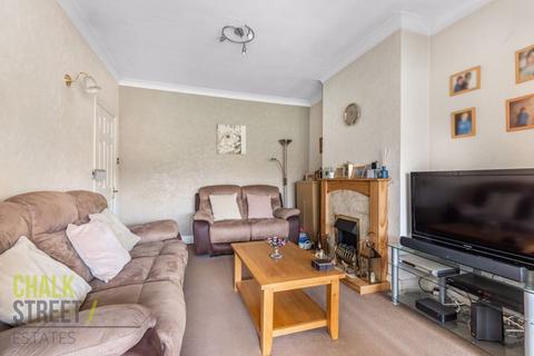 26 Recreation Avenue, Harold Wood, Romford, RM3 0TJ