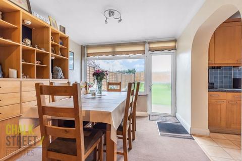 26 Recreation Avenue, Harold Wood, Romford, RM3 0TJ