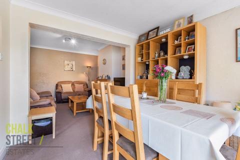 26 Recreation Avenue, Harold Wood, Romford, RM3 0TJ