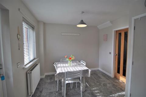 3 Hadley Close, Chirk, Wrexham, LL14 5PJ