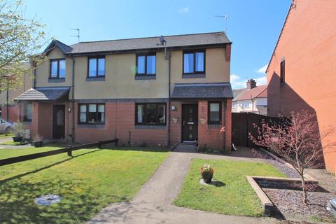 3 Hadley Close, Chirk, Wrexham, LL14 5PJ