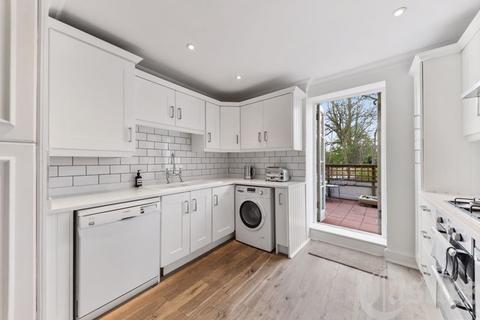 16a Ridge Road, London, N8 9LG