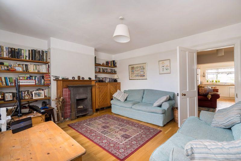 Freelands Road, Donnington, Oxford 3 bed end of terrace house £460,000