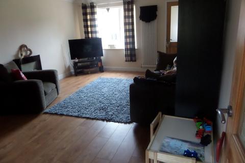 2 bedroom semi-detached house to rent, Bellburn Lane, Darlington