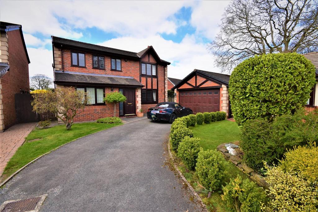 Holly Court, Gresford, Wrexham 4 bed detached house £400,000