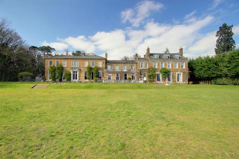14 bedroom house for sale - Hertfordshire Manor House