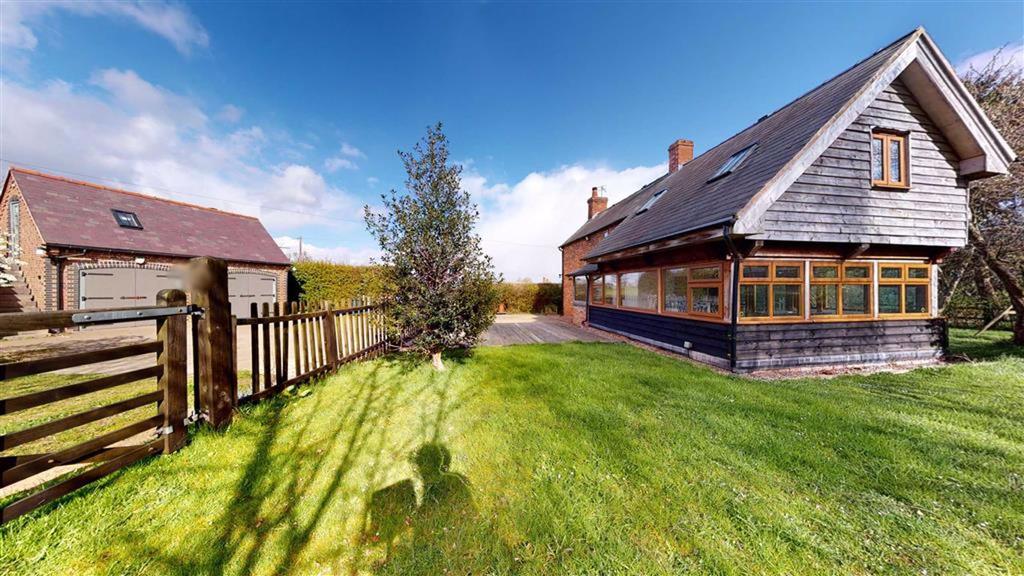 Stretton Heath, Yockleton, Shrewsbury 2 bed detached house £900 pcm