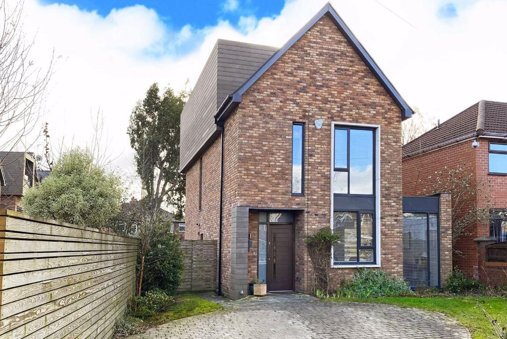 Woodhouse Lane East, Timperley, Cheshire 4 bed detached house £550,000