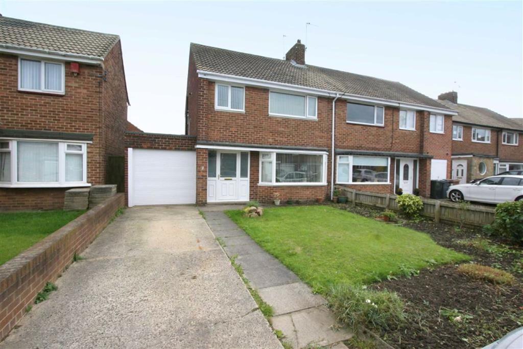 Thorntree Close, West Monkseaton, NE25 3 bed semidetached house £250,000