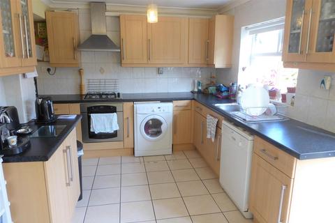 35 Vincent Road, Hounslow, TW4 7LH