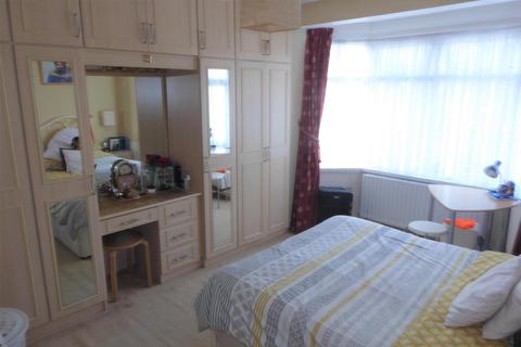 35 Vincent Road, Hounslow, TW4 7LH
