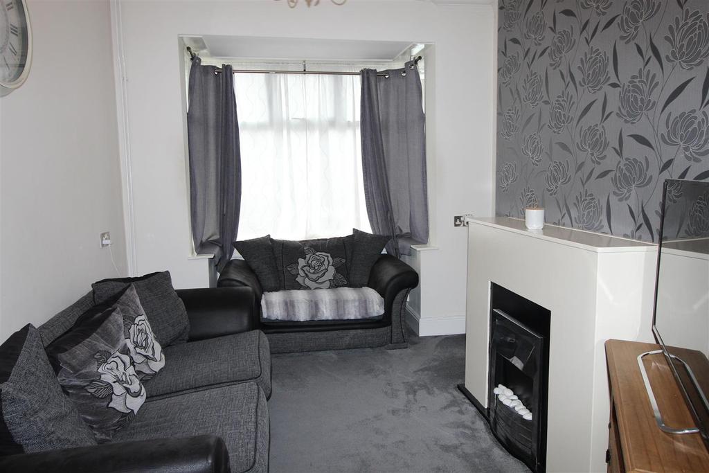 65 Ward Street, Cleethorpes dn35 7rb 3 bed terraced house £79,950