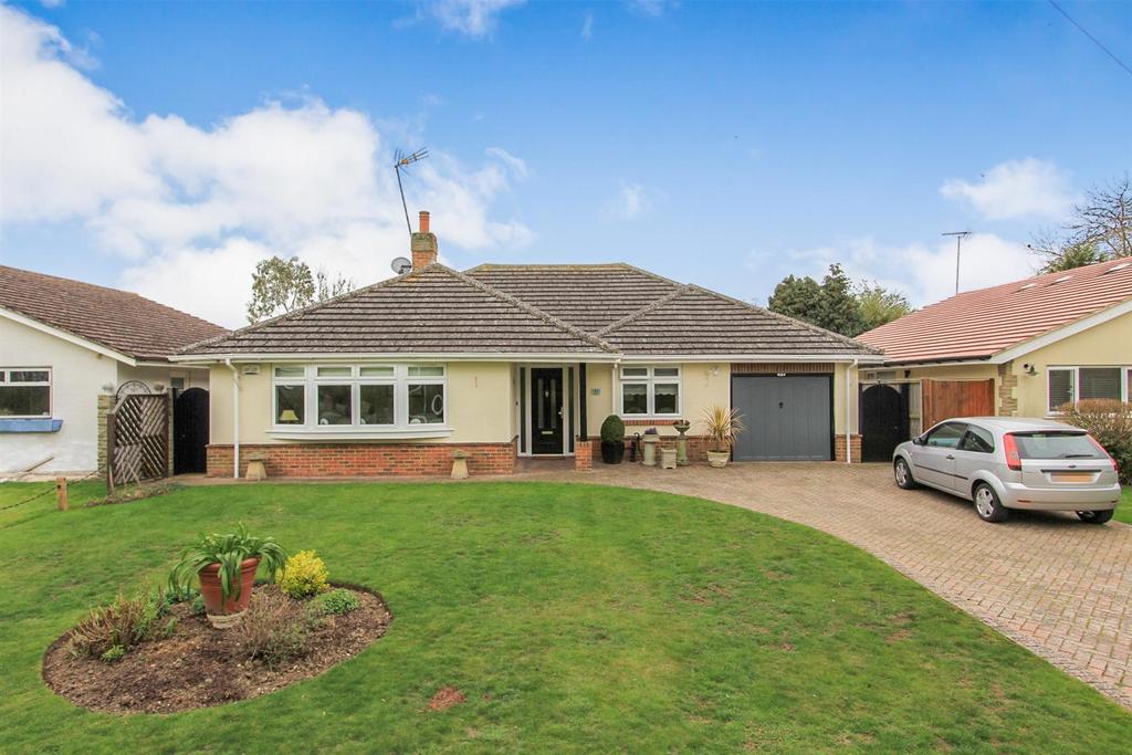 Grasmere Road, Chestfield, Whitstable 3 bed detached bungalow £625,000