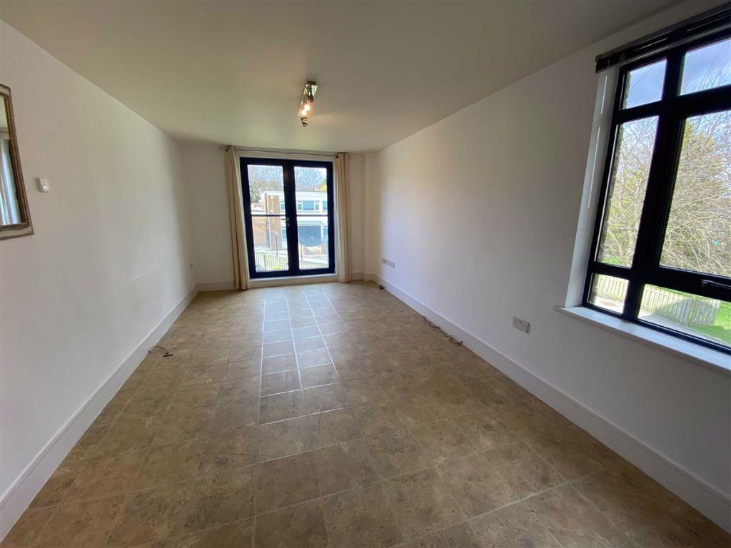 The Equilibrium, Lindley, Huddersfield, HD3 1 bed apartment £550 pcm (£127 pw)