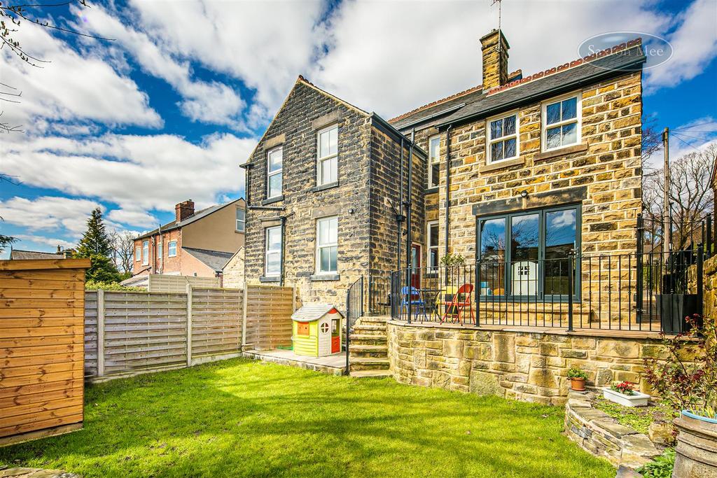 Aysgarth Road, Birley Carr, S6 1HU 4 bed semidetached house £350,000