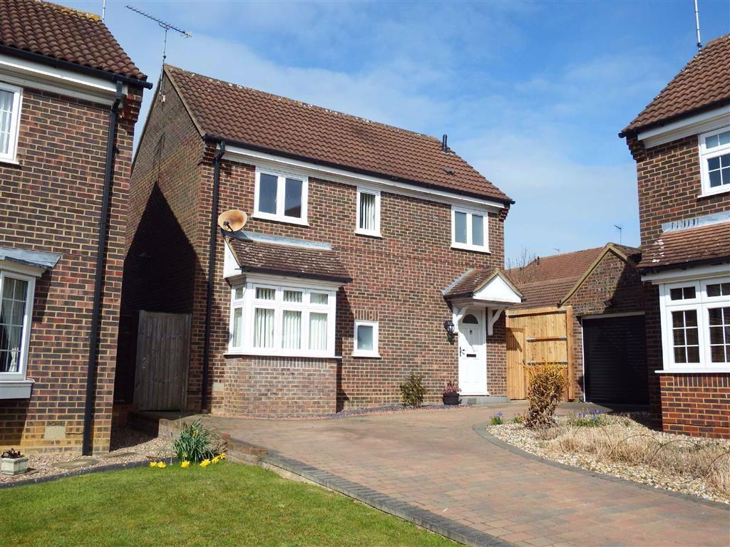 Edmonds Drive, Stevenage, Hertfordshire, SG2 4 bed detached house £