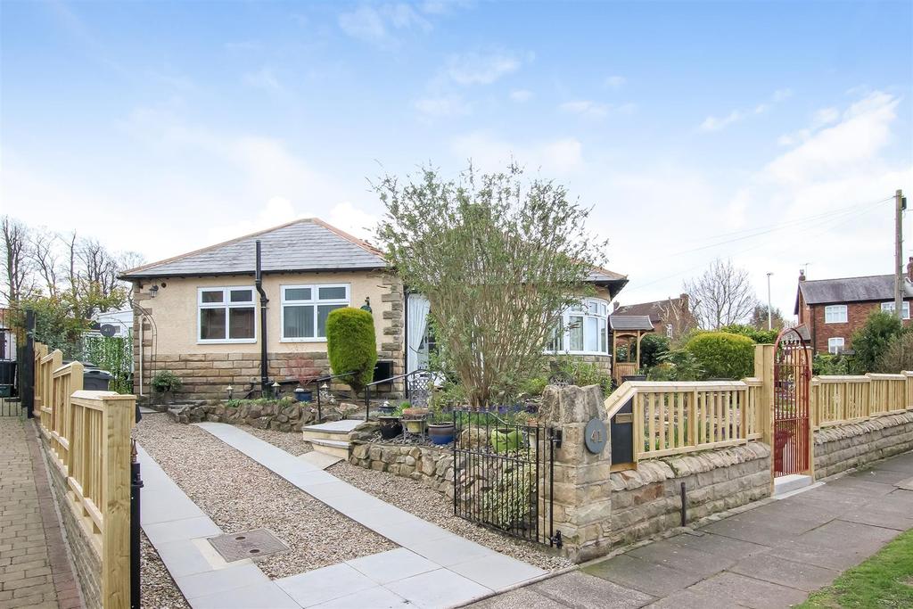 Woodcrest Road, Darlington 2 bed semidetached bungalow £275,000
