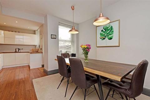 12 Aldred Road, Sheffield, S10 1PD