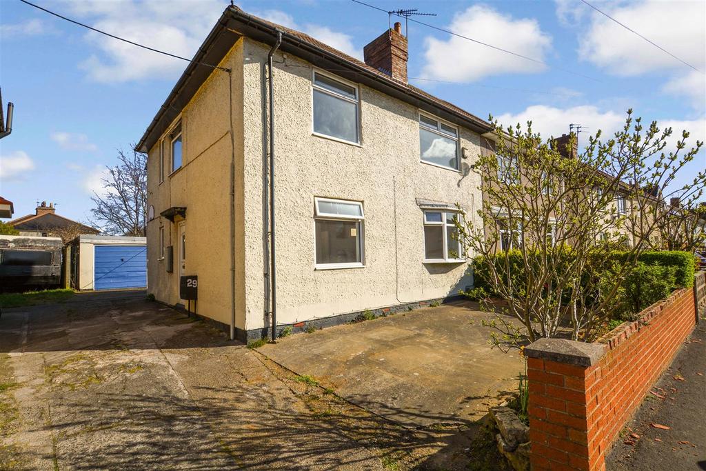 Plum Tree Way, Scunthorpe 4 bed semidetached house £130,000