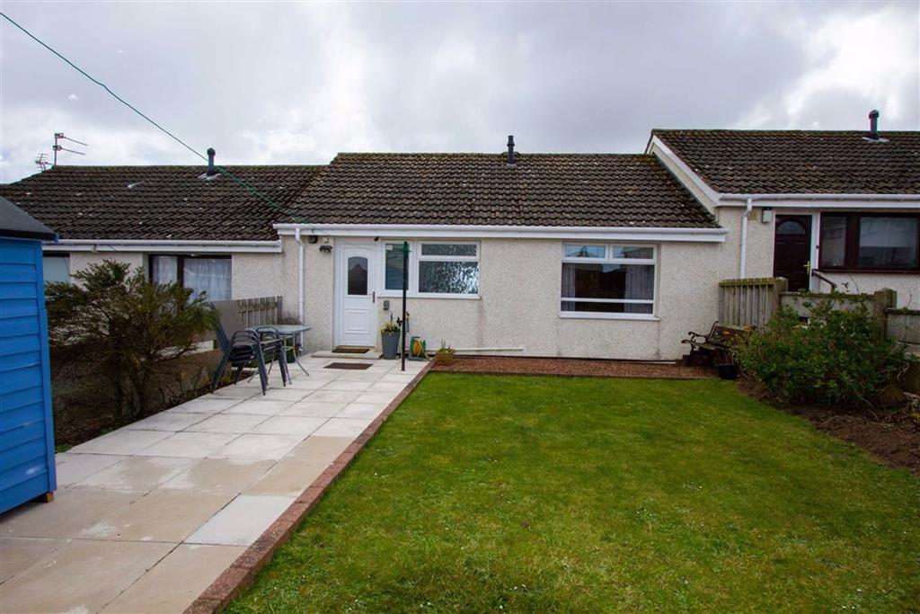 Newfields, Berwick-upon-Tweed... 2 bed terraced bungalow - £110,000