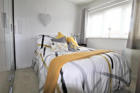 52 Appleford Drive, Minster On Sea, Sheerness, ME12 2SR