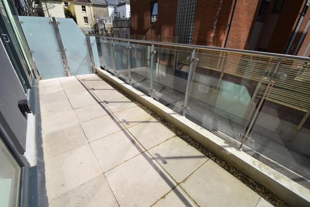 15 The Upperton terrace.JPG