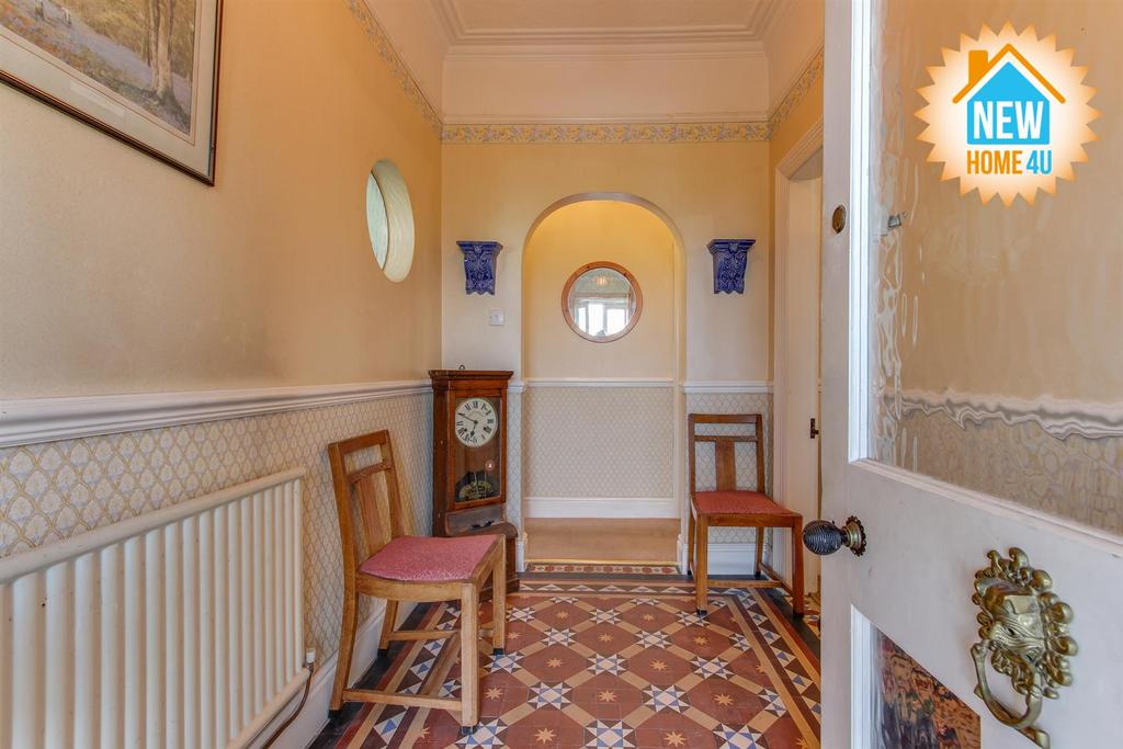 Entrance hall: