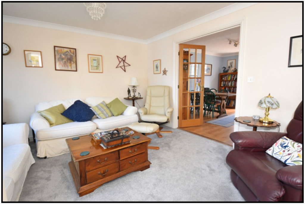 SITTING ROOM.png