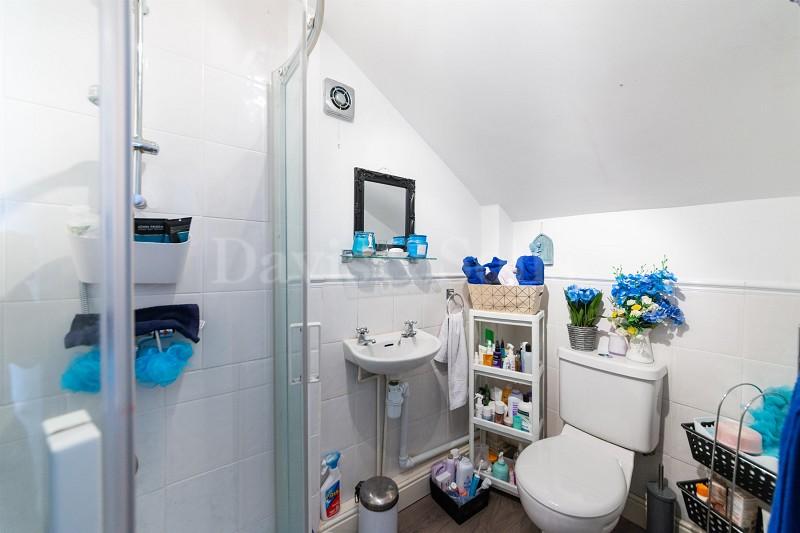 En-suite shower room