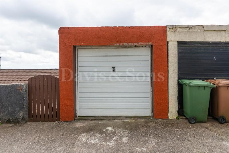 Detached Garage