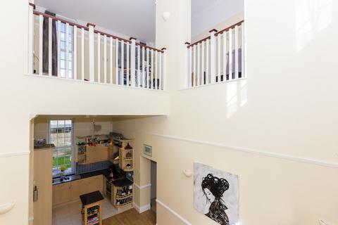 25 Brigade Place, Caterham, CR3 5ZU