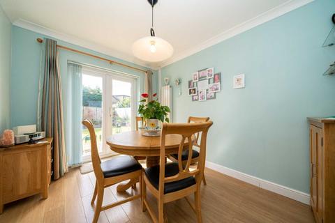 21 Abel Close, Hemel Hempstead, HP2 4BL