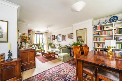 43 Craig Road, Richmond, TW10 7LS